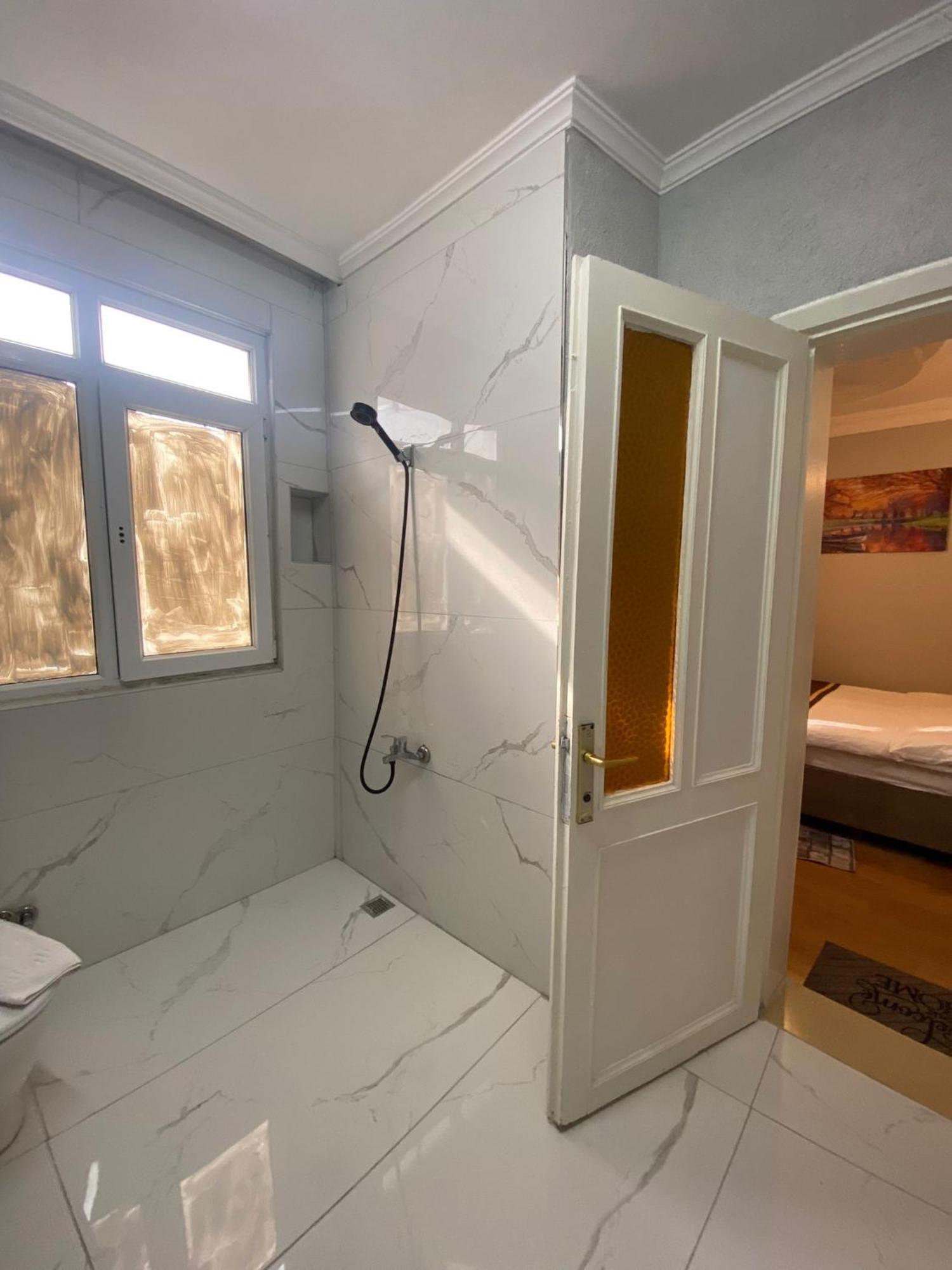 Ramo'S Aparatments & Suites Istanbul Exterior photo